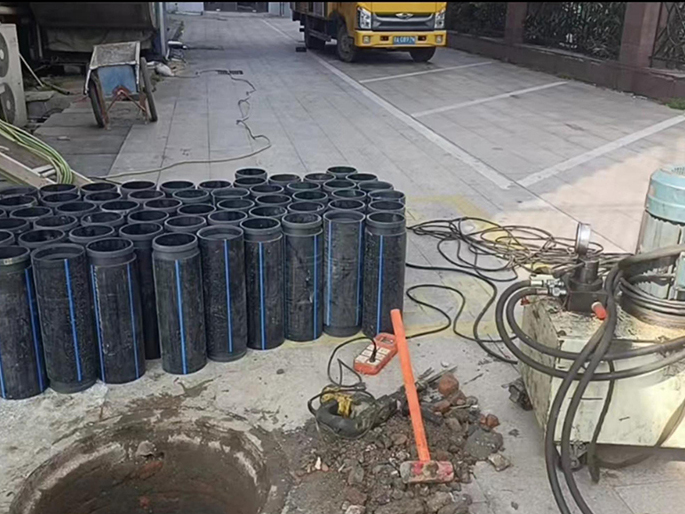 诏安PE置换管厂家 DN315置换管 非开挖管短管置换